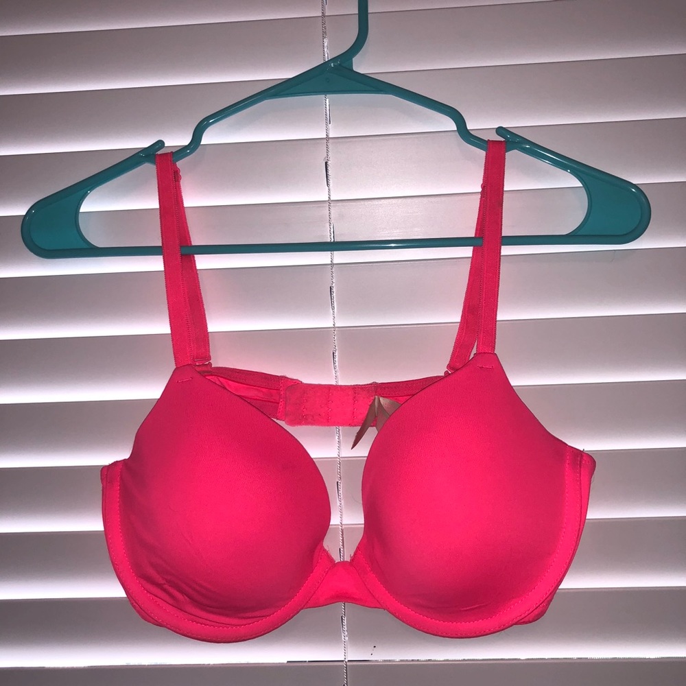 PINK bra